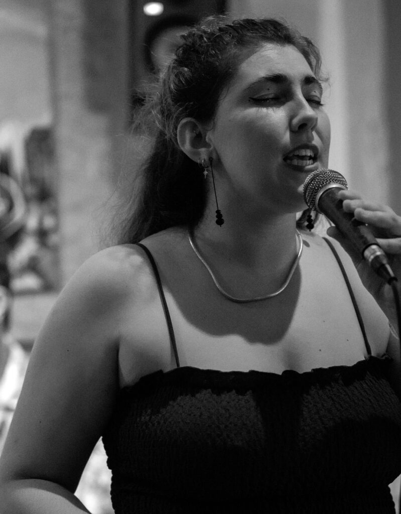 Jazzconcert PJPJ: Candela! met Candela Vargas, zang in Voorschoten